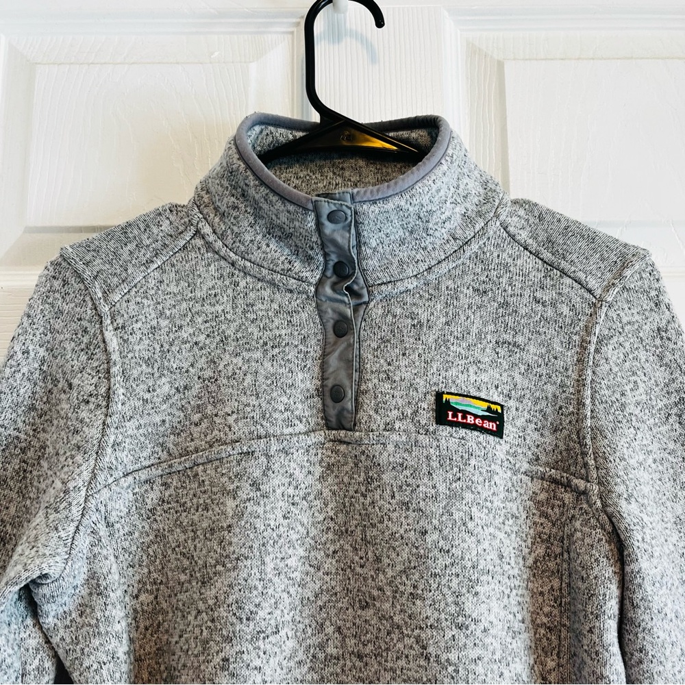 L.L. Bean Women’s Heather Gray Fleece 1/4 Zip Pullover Medium - Picture 3 of 9